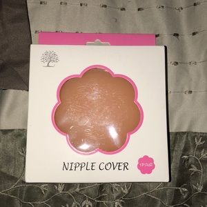 Nipple cover